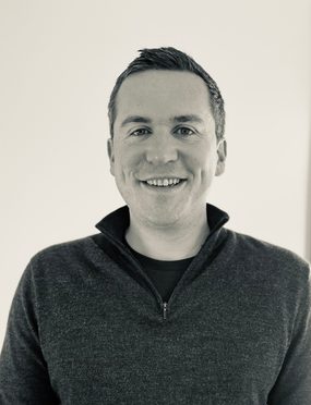 Headshot image of Scott Dickson